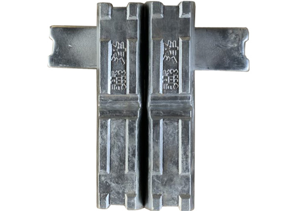 ���Ͷ�Ԫ�غϽ�